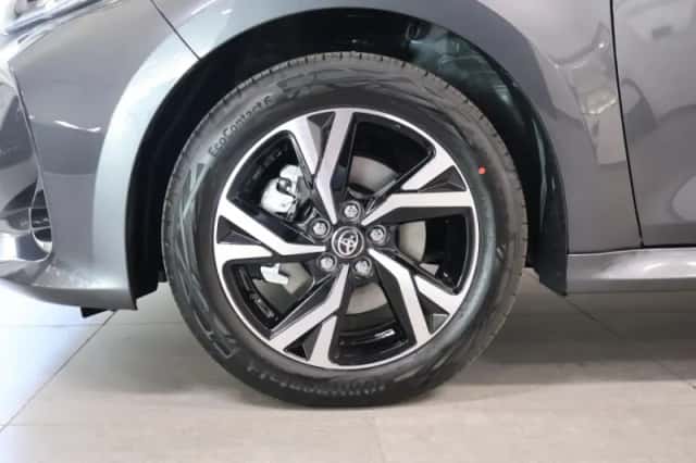 Toyota Yaris (2025) thumbnail 5