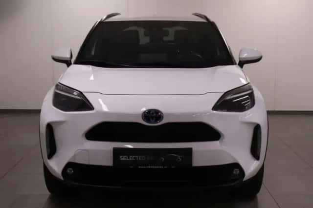 Toyota Yaris Cross (2022) thumbnail 2