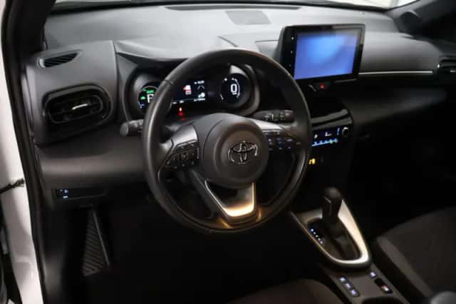 Toyota Yaris Cross (2022) thumbnail 6