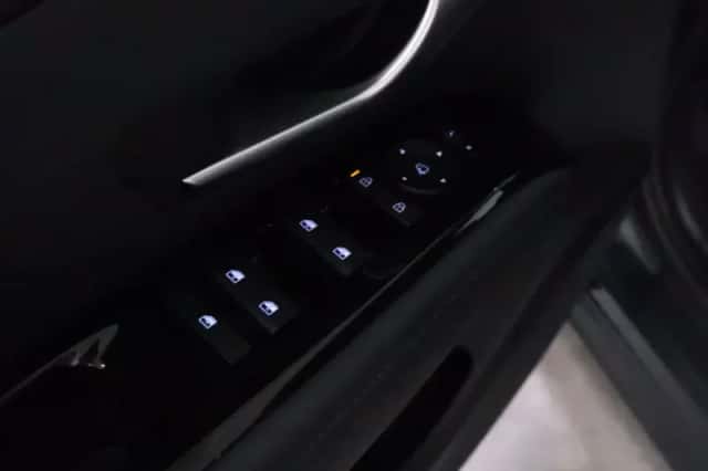 Hyundai Tucson (2025) thumbnail 6