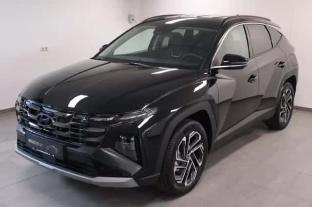 Hyundai Tucson (2025) thumbnail 1