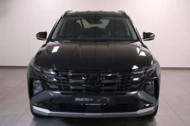 Hyundai Tucson (2025) thumbnail 2