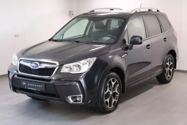 Subaru Forester (2013) thumbnail 1