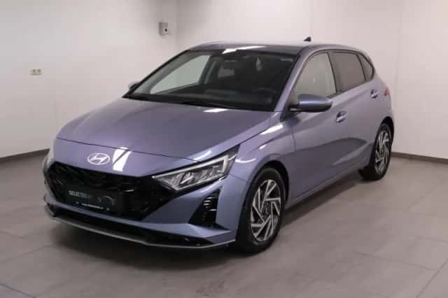 Hyundai i20 (2024) thumbnail 1