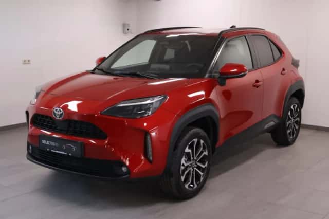 Toyota Yaris Cross (2025) thumbnail 1