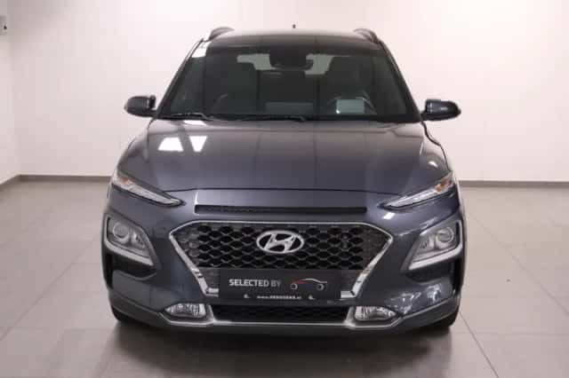 Hyundai Kona (2019) thumbnail 2