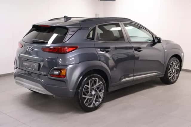 Hyundai Kona (2019) thumbnail 3