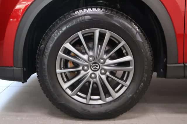Mazda CX-5 (2015) thumbnail 5