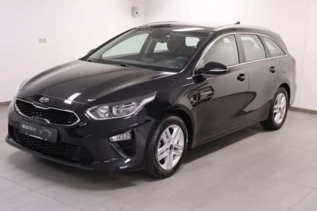 Kia Ceed Sportswagon (2018) thumbnail 1