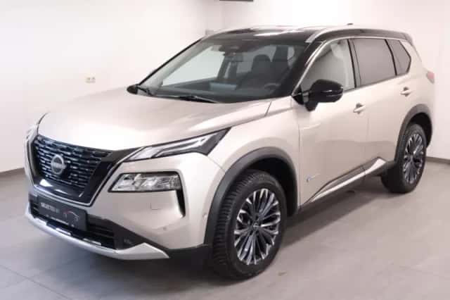 Nissan X-Trail (2022) thumbnail 1