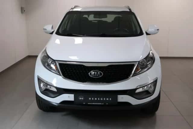 Kia Sportage (2014) thumbnail 2