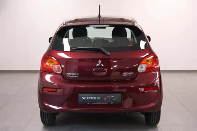 Mitsubishi Space Star (2016) thumbnail 4
