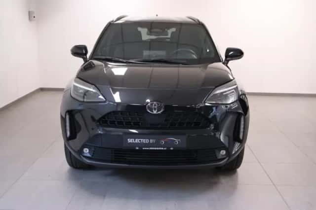 Toyota Yaris Cross (2025) thumbnail 2