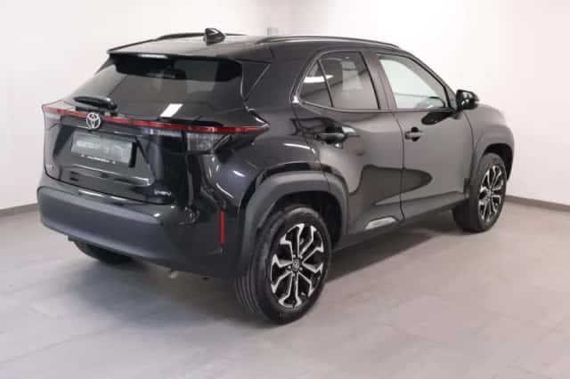 Toyota Yaris Cross (2025) thumbnail 3