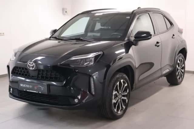 Toyota Yaris Cross (2025) thumbnail 1