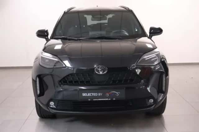 Toyota Yaris Cross (2025) thumbnail 2