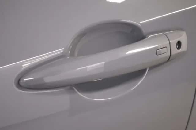 Nissan Juke (2024) thumbnail 6