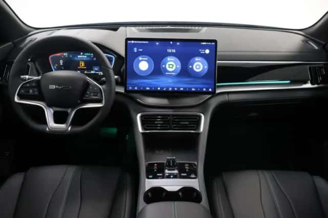 BYD Seal U (2024) thumbnail 6