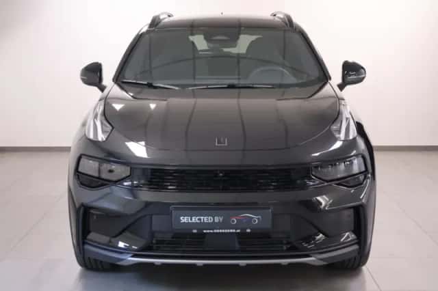 Lynk & Co 01 (2024) thumbnail 2