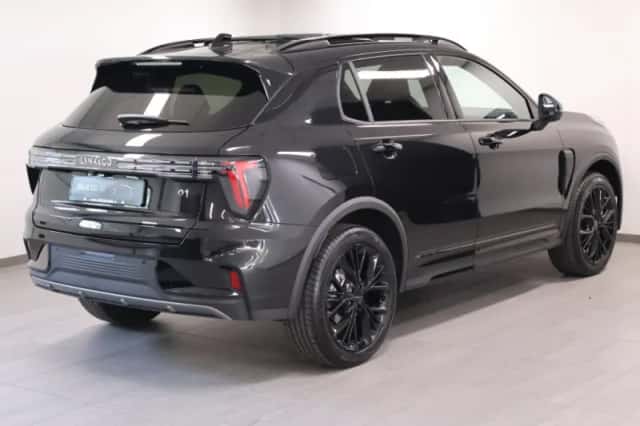 Lynk & Co 01 (2024) thumbnail 3