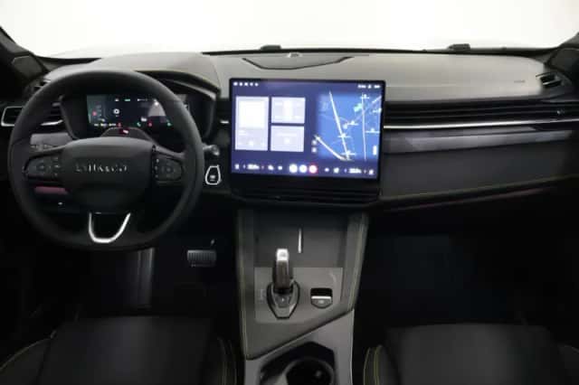Lynk & Co 01 (2024) thumbnail 6