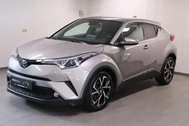 Toyota C-HR (2018) thumbnail 1