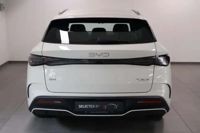 BYD Seal (2025) thumbnail 4