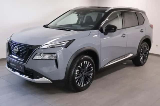 Nissan X-Trail (2022) thumbnail 1
