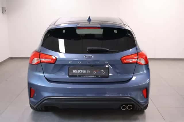 Ford Focus (2018) thumbnail 4
