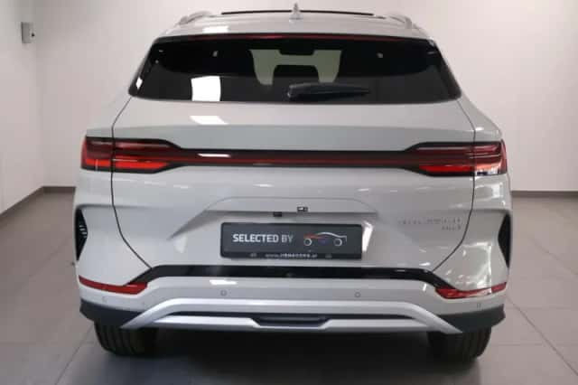BYD Seal U (2024) thumbnail 4