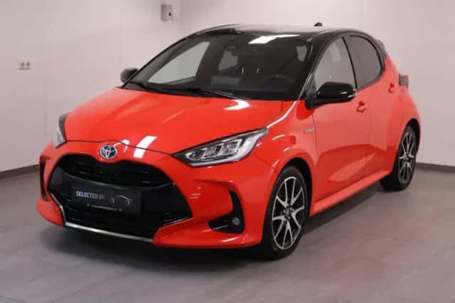 Toyota Yaris (2020) thumbnail 1
