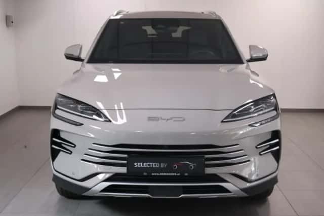 BYD Seal U (2024) thumbnail 2