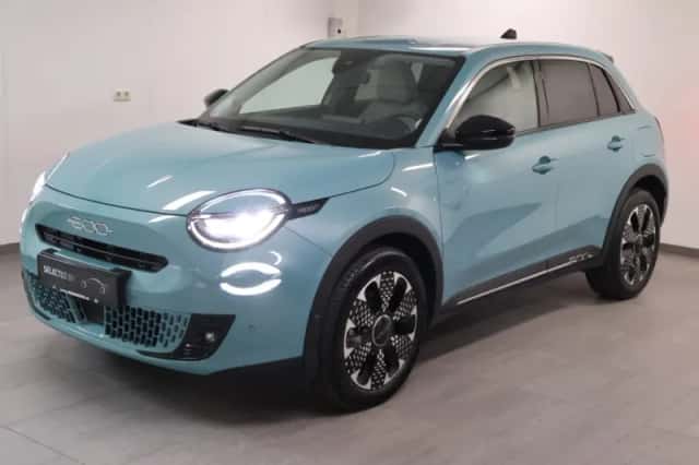 Fiat 600E (2023) thumbnail 1