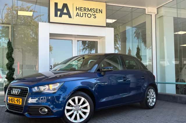Audi A1 (2013) thumbnail 1