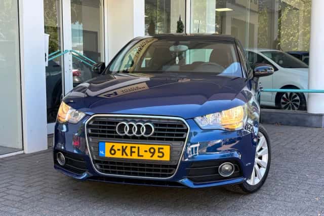 Audi A1 (2013) thumbnail 2