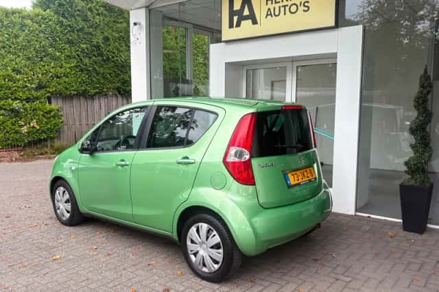 Suzuki Splash (2009) thumbnail 4