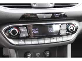 Hyundai i30 (2024) thumbnail 16