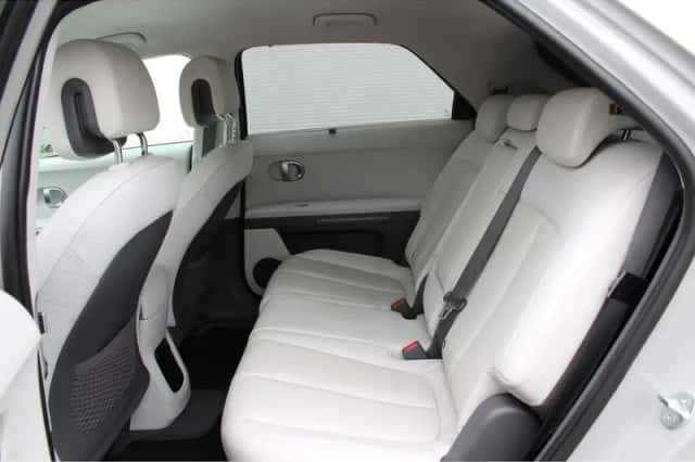 Hyundai Ioniq 5 (2023) thumbnail 7