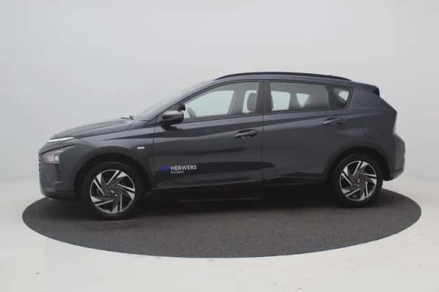 Hyundai Bayon (2024) thumbnail 3