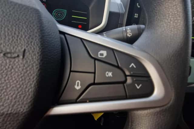 Dacia Spring (2024) thumbnail 9