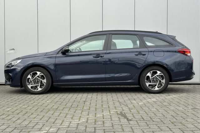 Hyundai i30 (2024) thumbnail 5