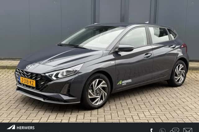 Hyundai i20 (2024) thumbnail 1