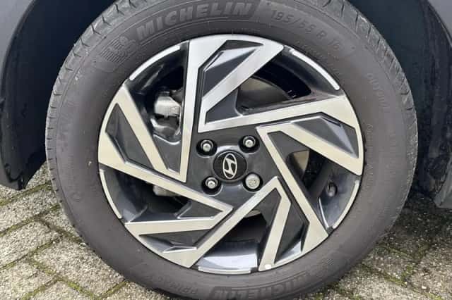 Hyundai Bayon (2024) thumbnail 11