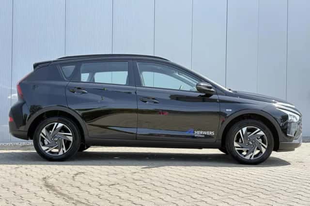 Hyundai Bayon (2024) thumbnail 13
