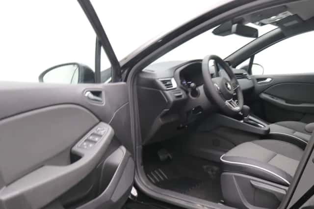 Mitsubishi Colt (2025) thumbnail 32