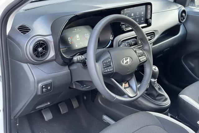 Hyundai i10 (2024) thumbnail 17