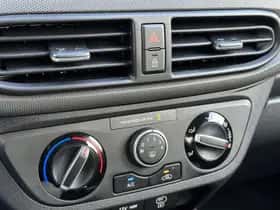Hyundai i10 (2024) thumbnail 21