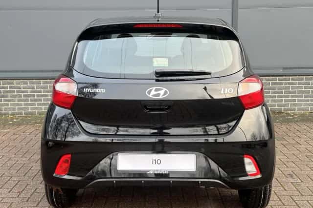 Hyundai i10 (2024) thumbnail 32