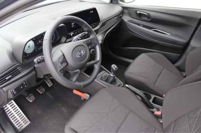 Hyundai Bayon (2024) thumbnail 16