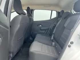 Dacia Sandero Stepway (2023) thumbnail 32